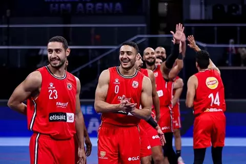 الأهلي يتأهل لنهائي كأس مصر لكرة السلة بفوز ساحق على سبورتنج